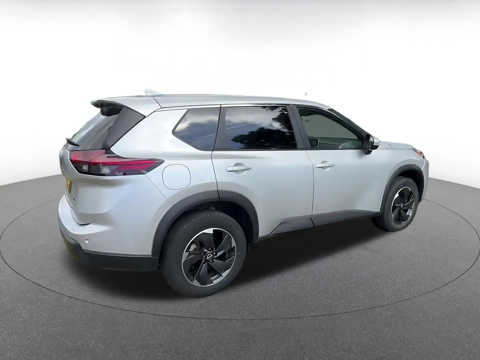 Thumbnail: 2025 Nissan Rogue - 13