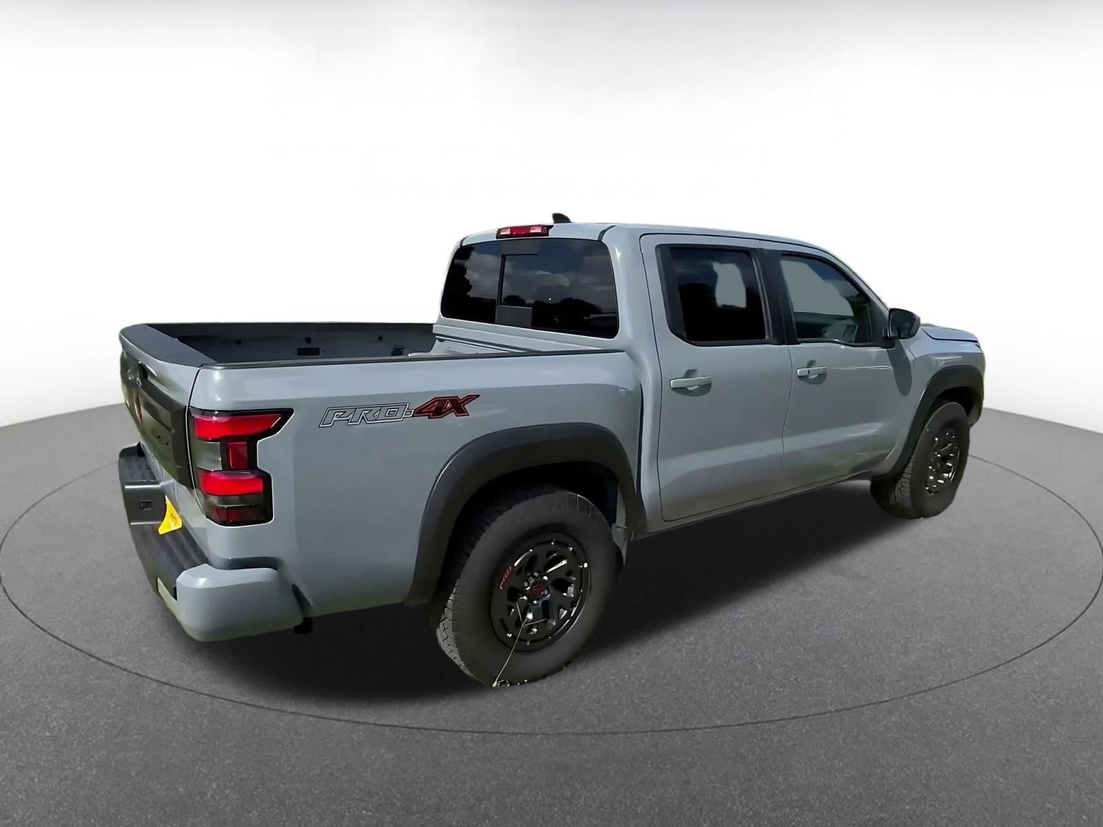 Thumbnail: 2026 Nissan Frontier - 14
