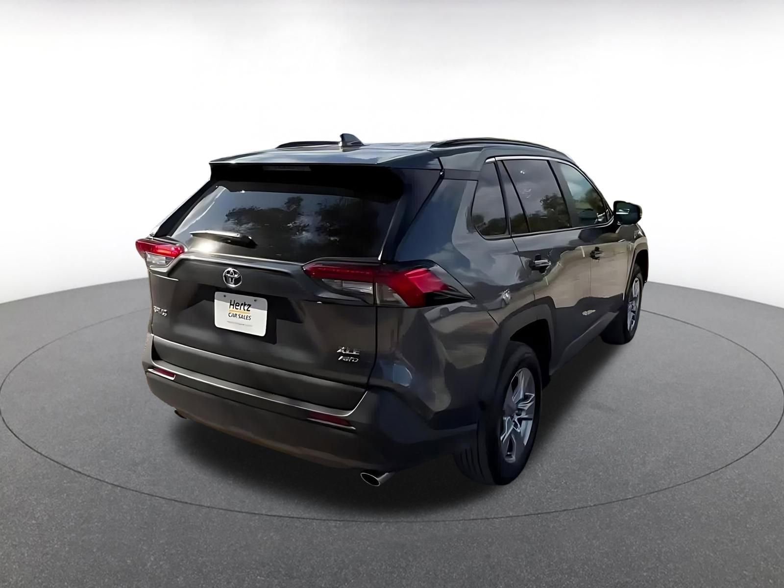 Thumbnail: 2025 Toyota RAV4 - 14