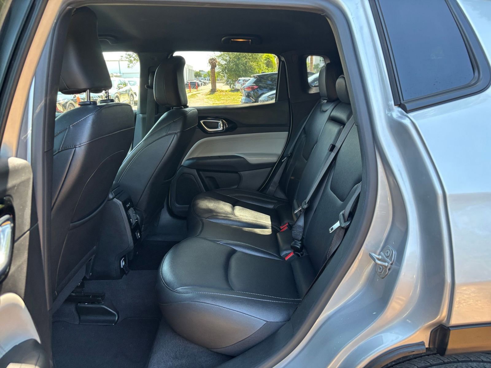 Thumbnail: 2025 Jeep Compass - 27