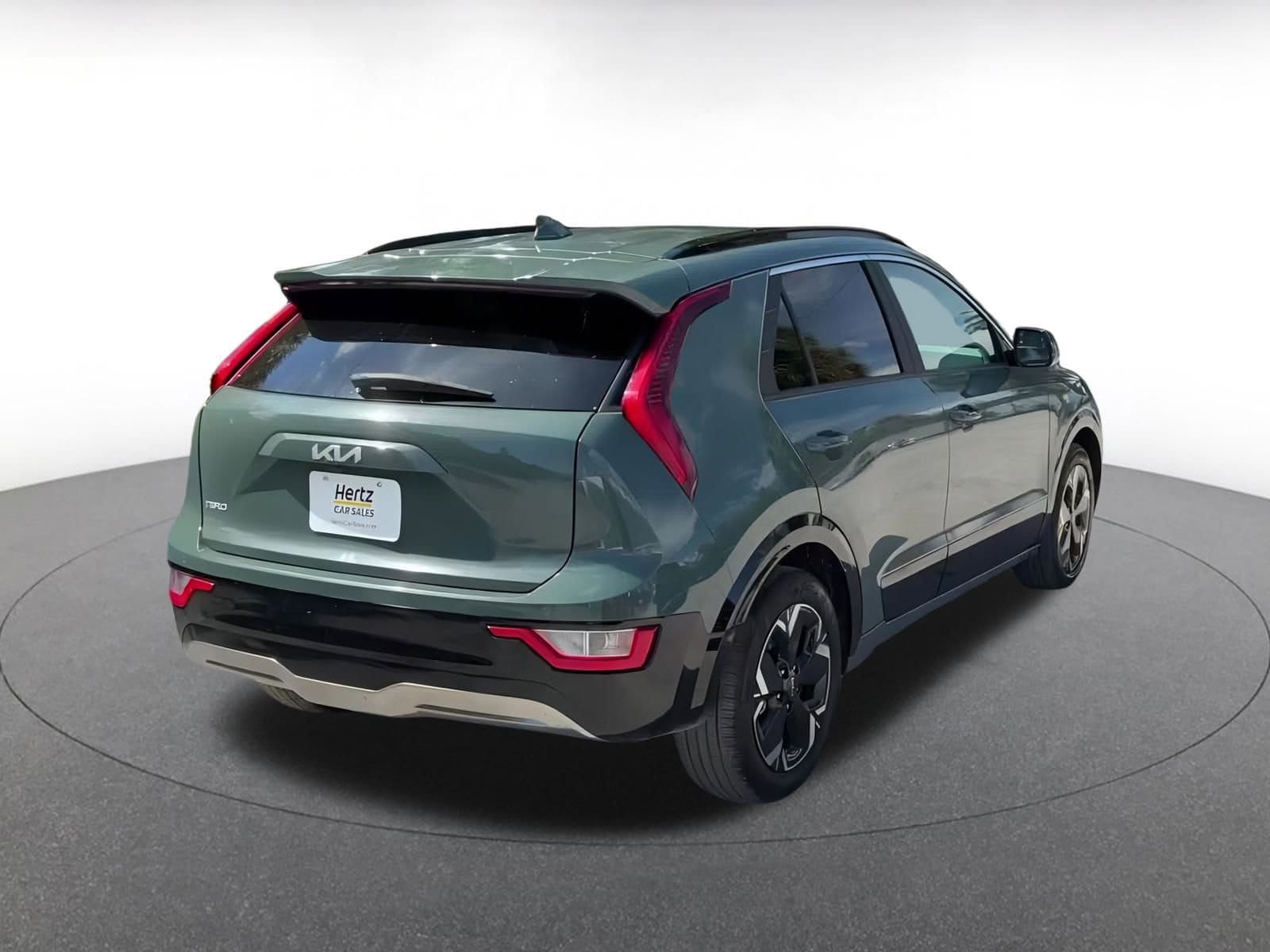 Thumbnail: 2023 Kia Niro - 14