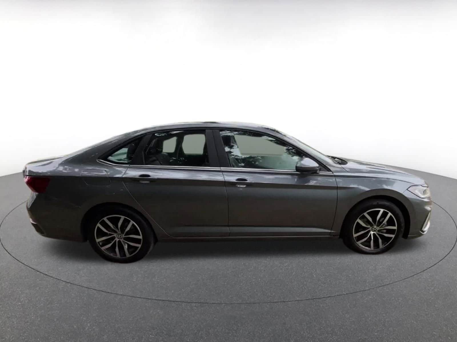 Thumbnail: 2025 Volkswagen Jetta - 18