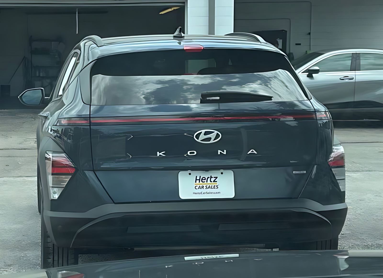 Thumbnail: 2025 Kia Sportage - 12
