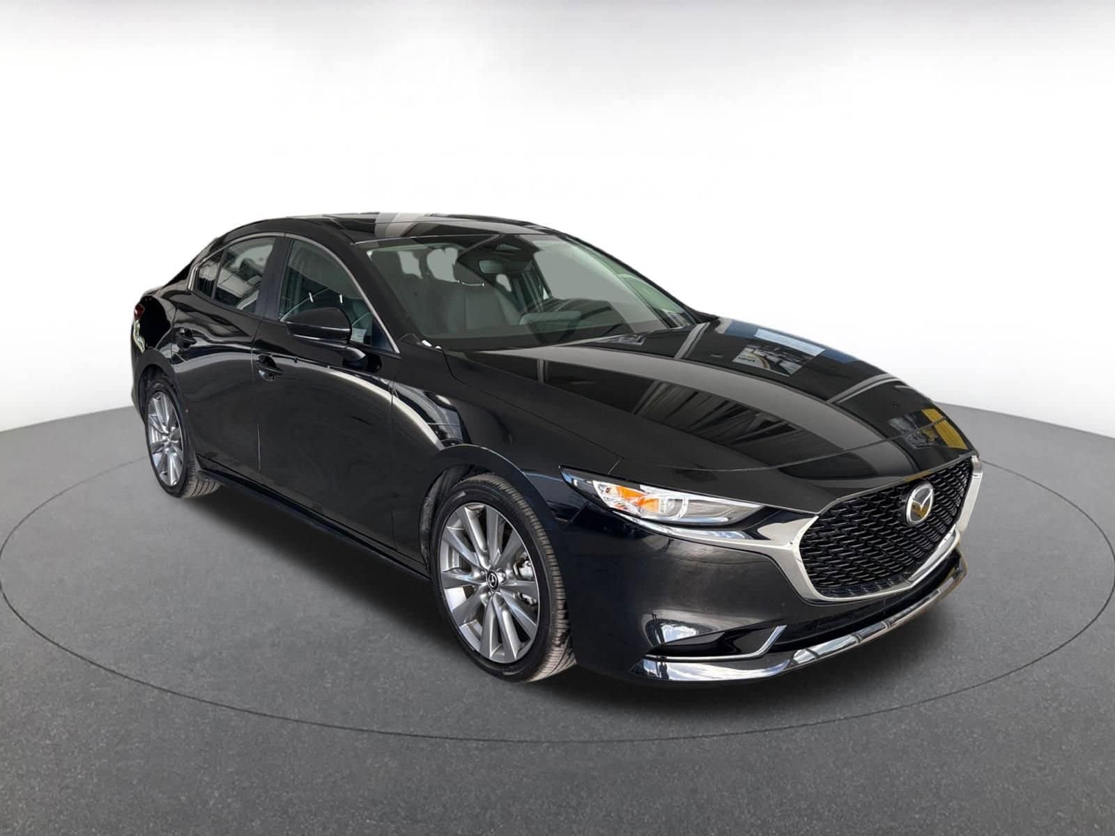 Thumbnail: 2025 Mazda Mazda3 - 1