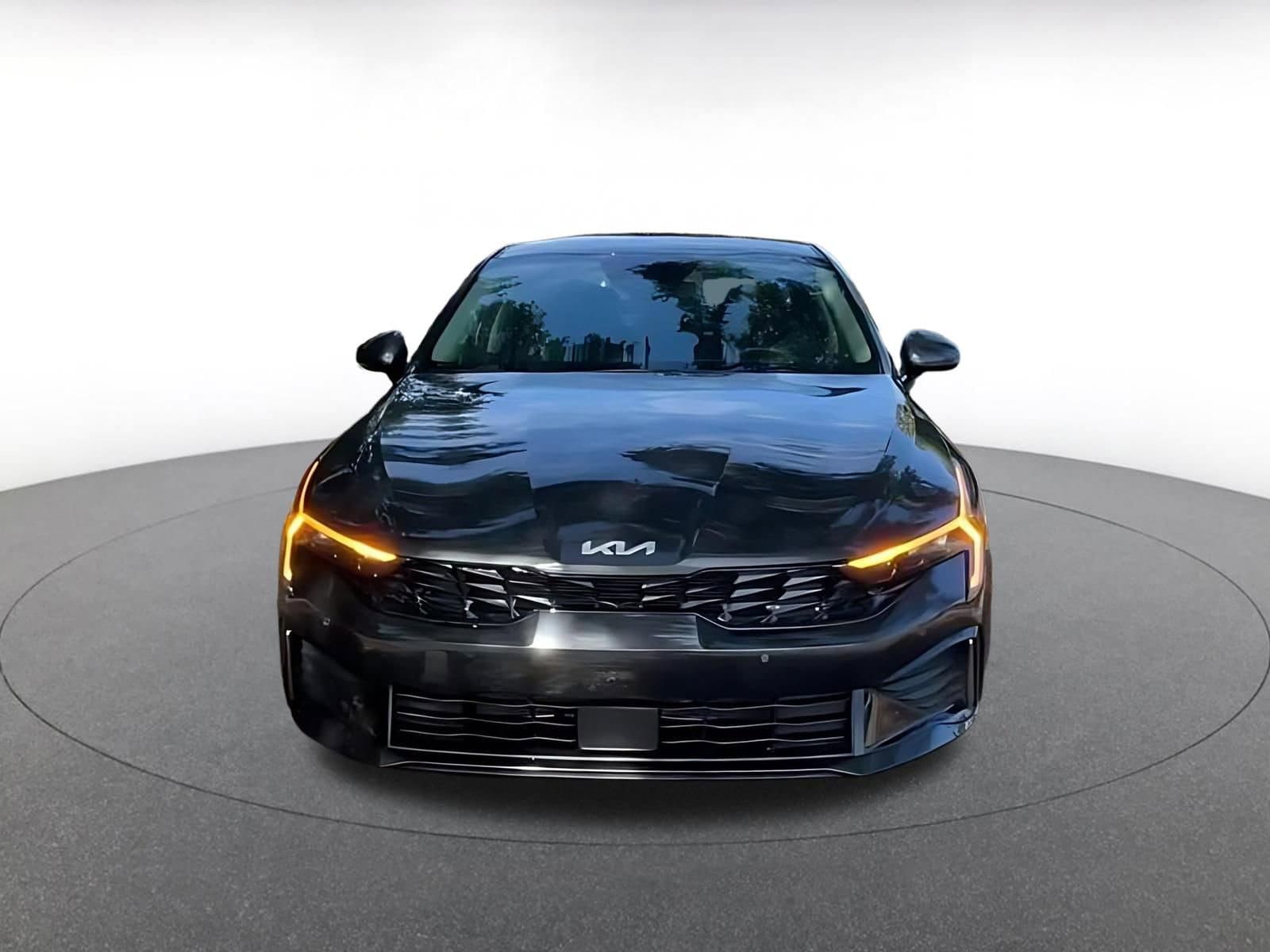 Thumbnail: 2025 Kia K5 - 2