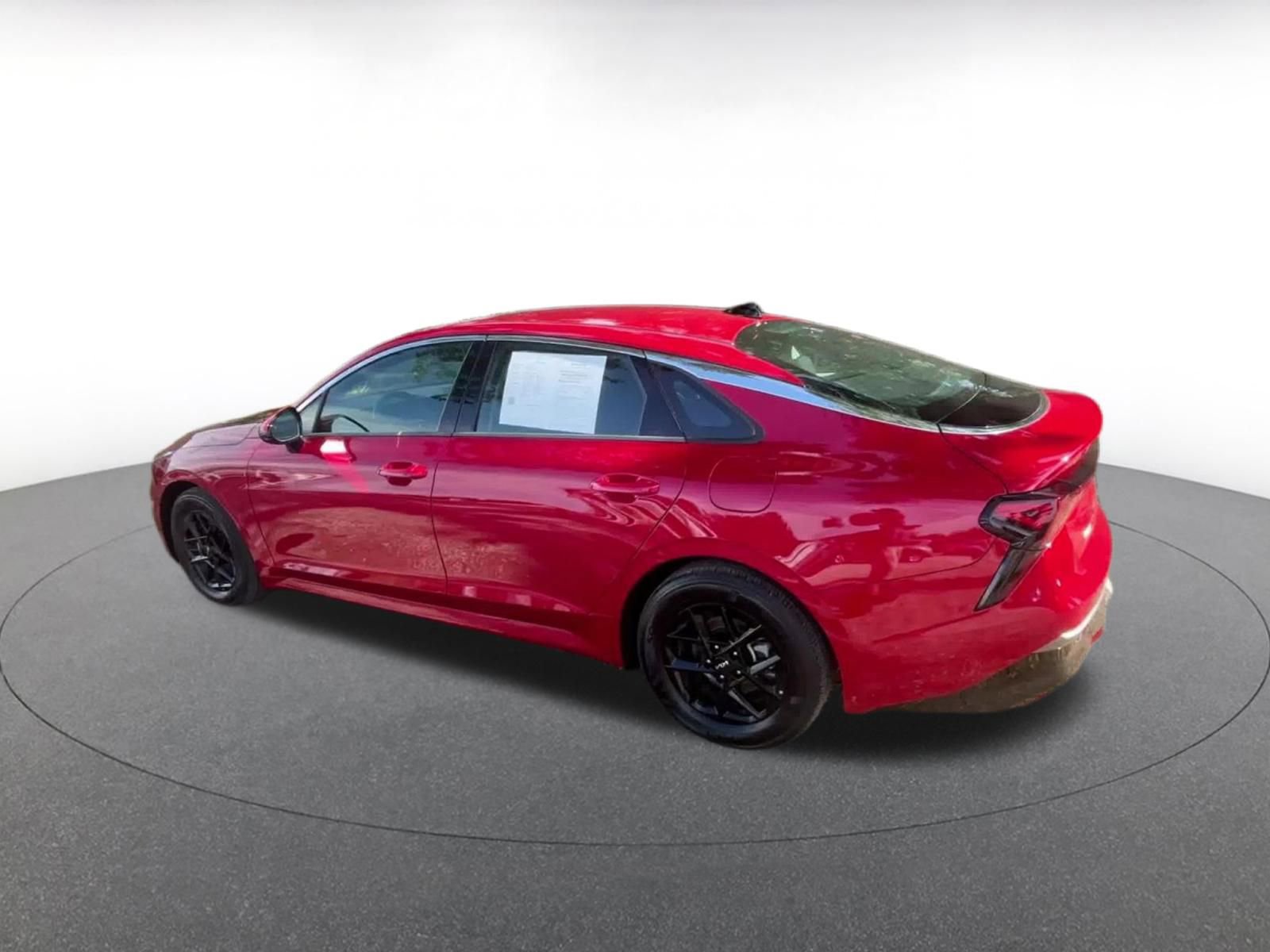 Thumbnail: 2025 Kia K5 - 10