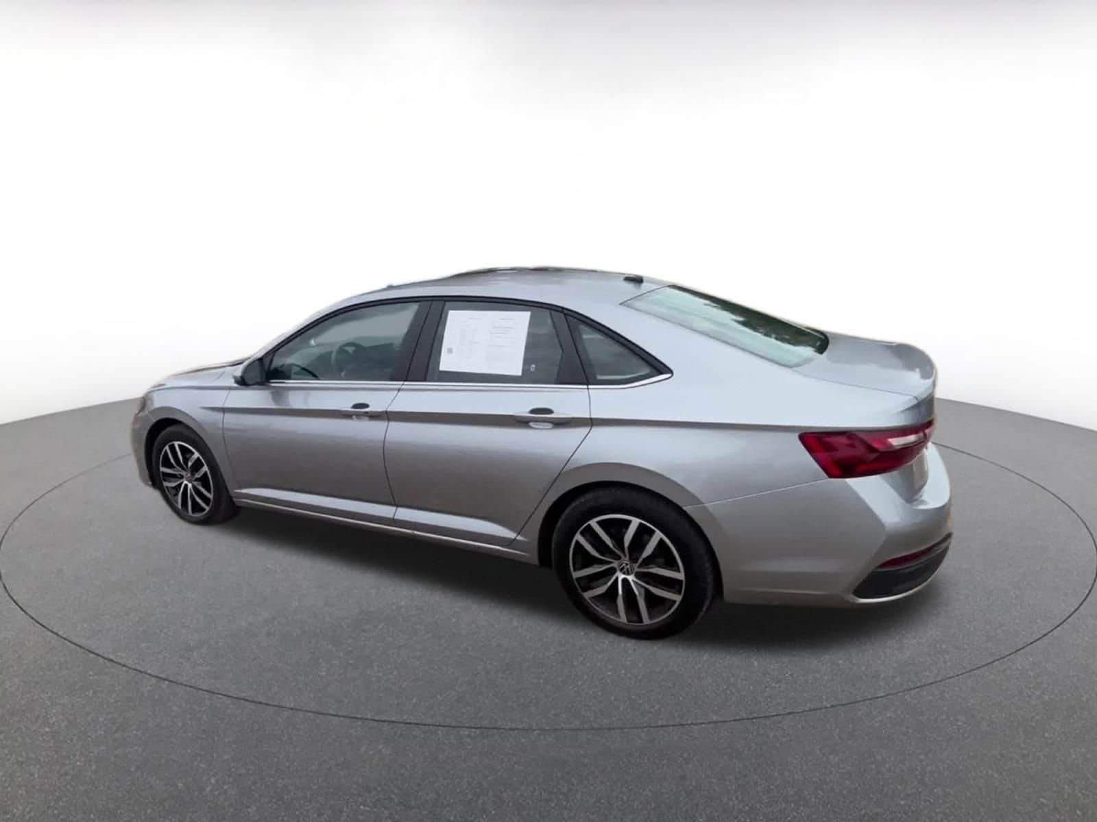 Thumbnail: 2025 Volkswagen Jetta - 11