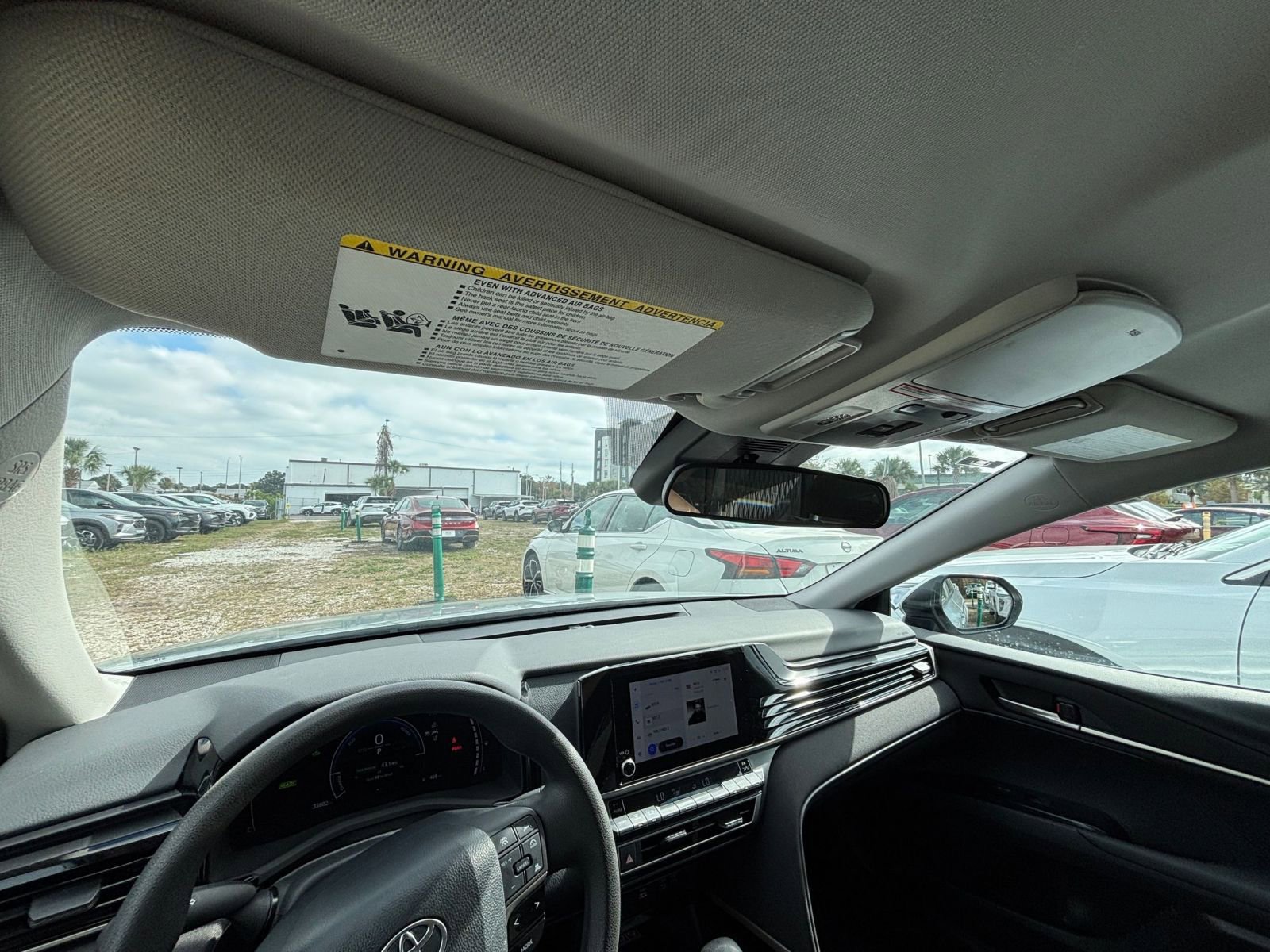 Thumbnail: 2025 Toyota Camry - 33