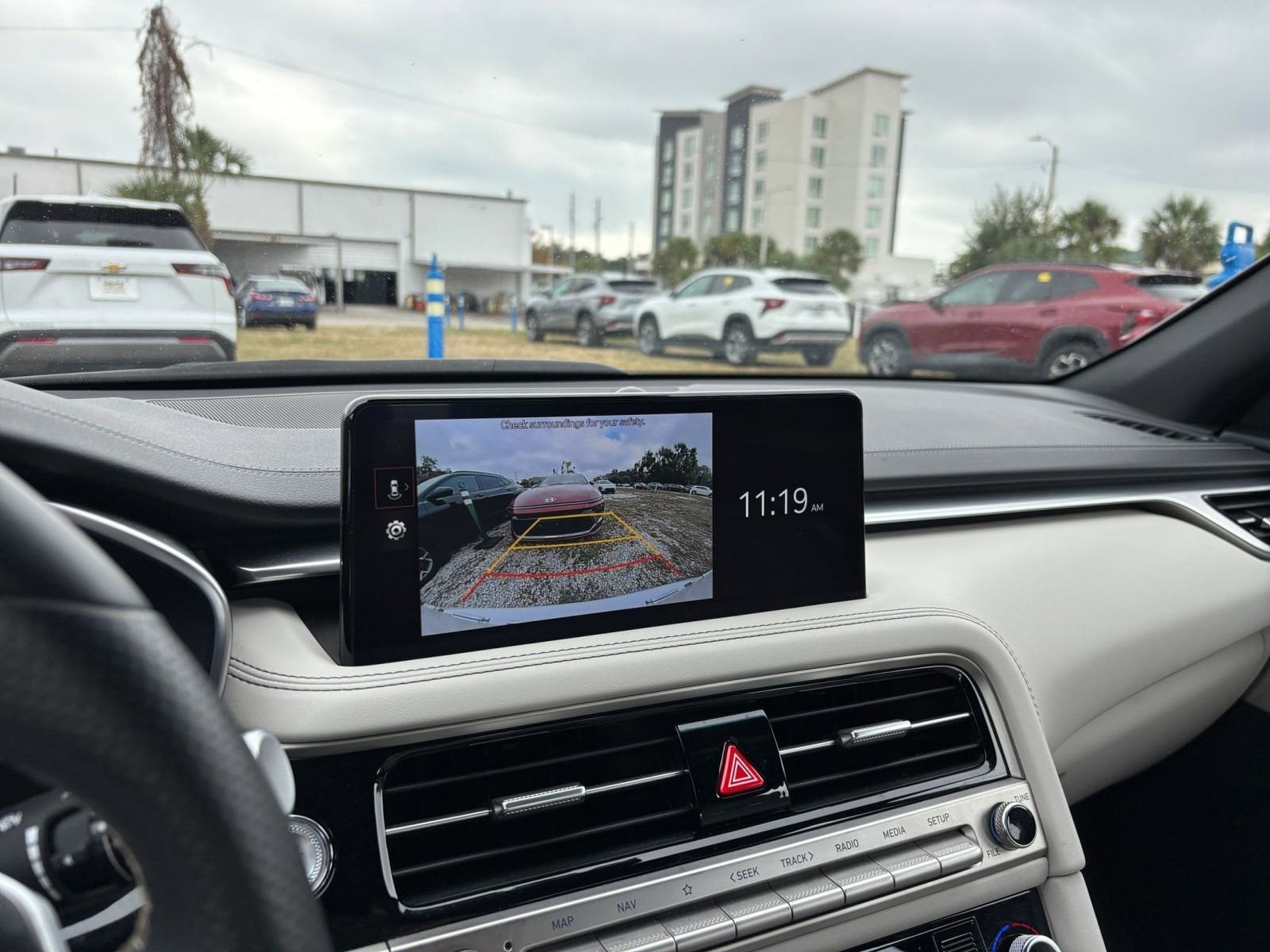 Thumbnail: 2025 Genesis G70 - 17