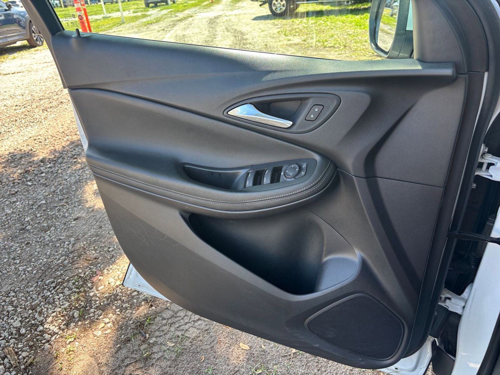 Thumbnail: 2025 Buick Encore GX - 18