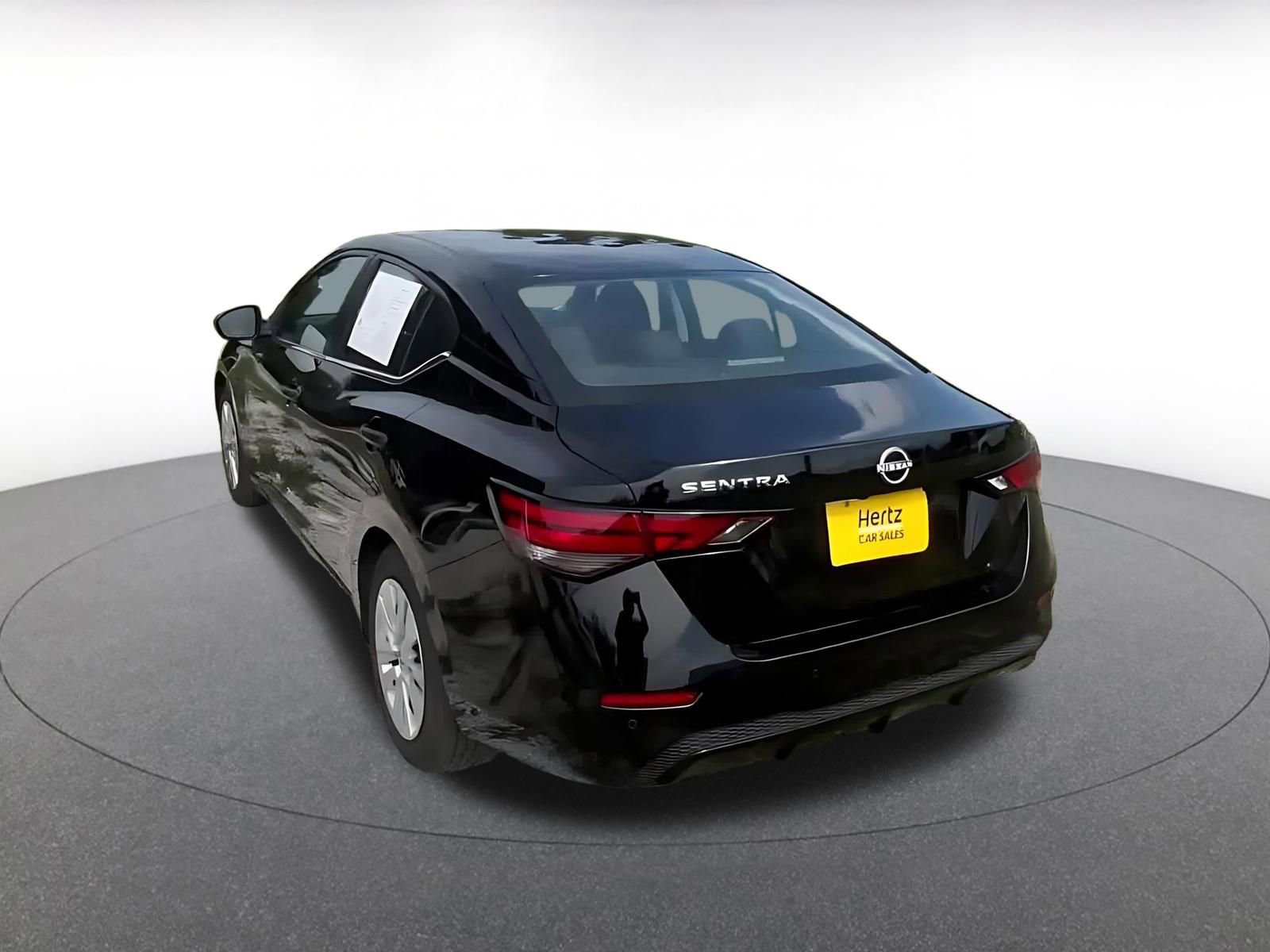 Thumbnail: 2025 Nissan Sentra - 11