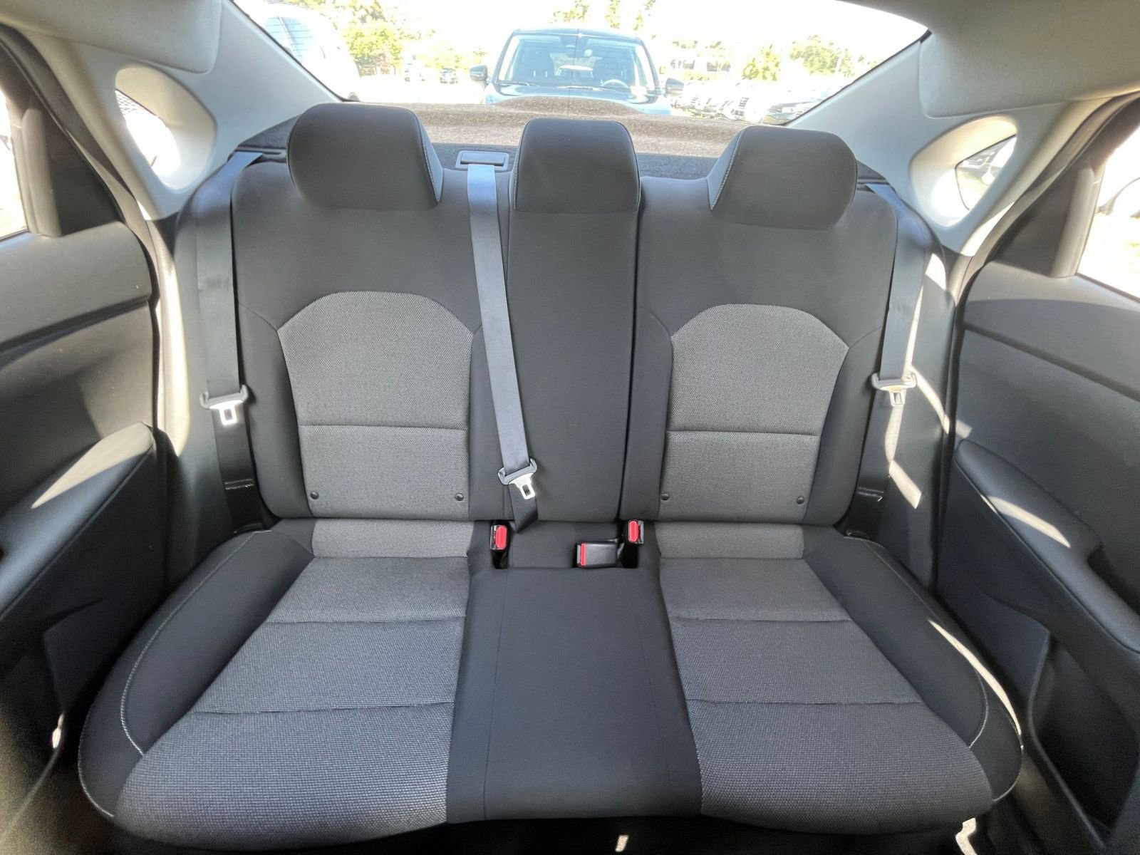 2024 Kia Forte LXS 31