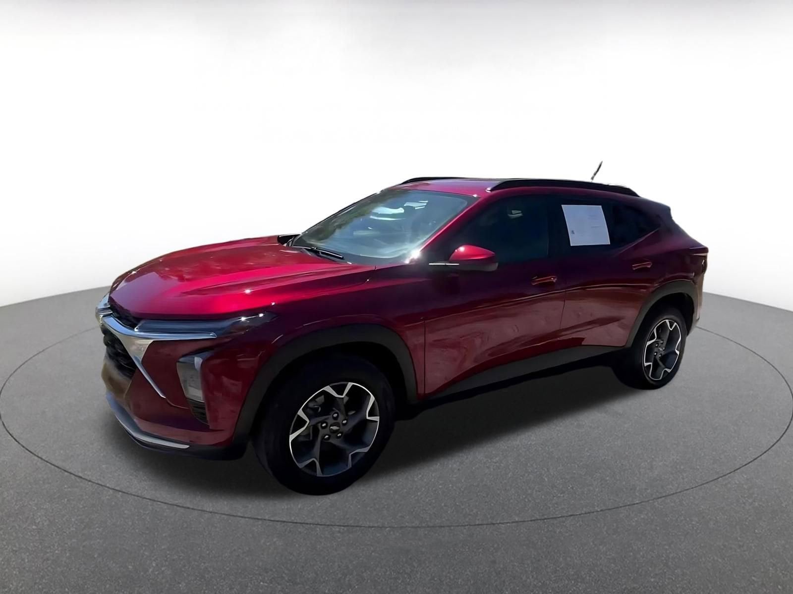 Thumbnail: 2025 Chevrolet Trax - 8