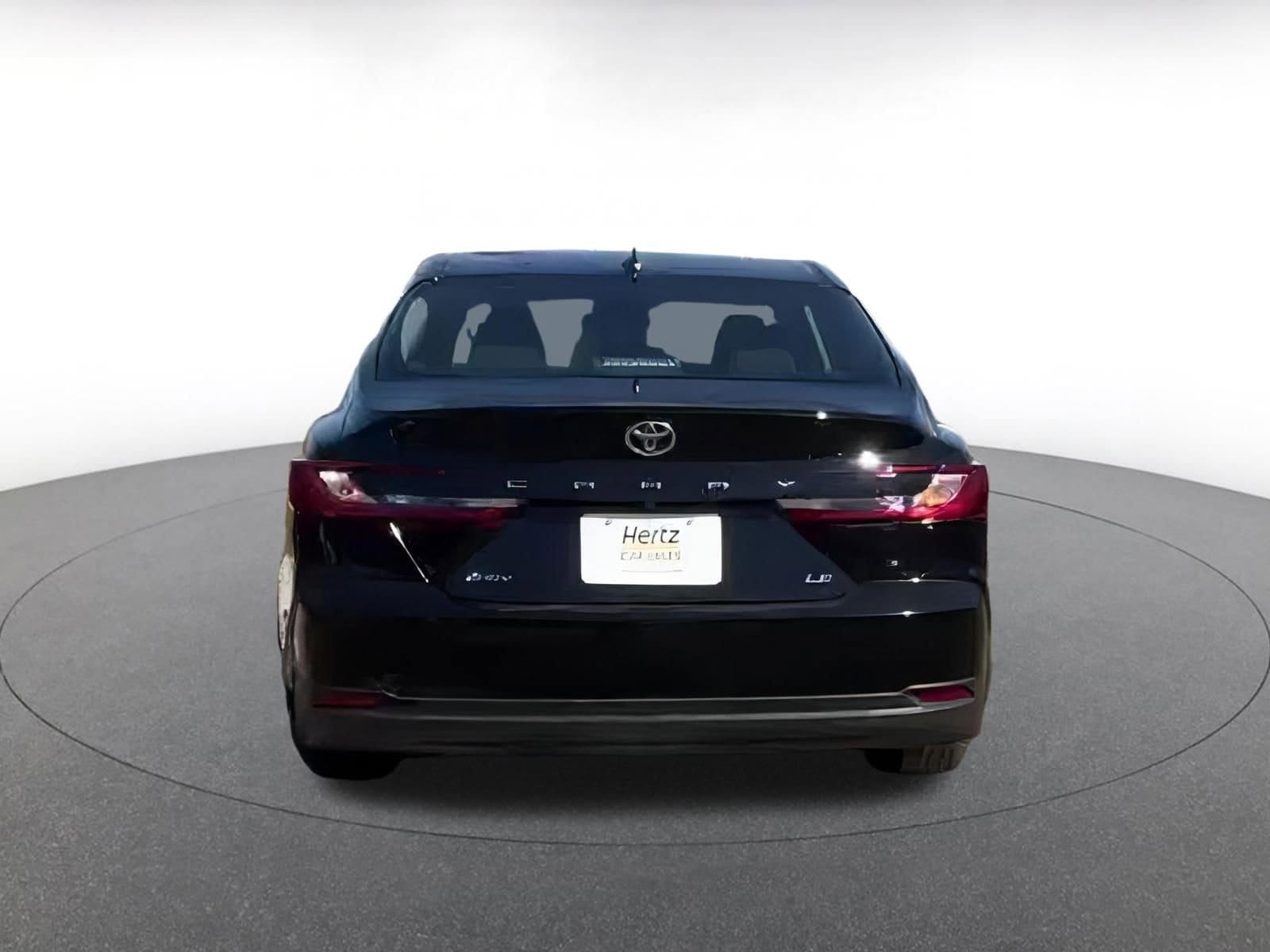 Thumbnail: 2025 Toyota Camry - 10