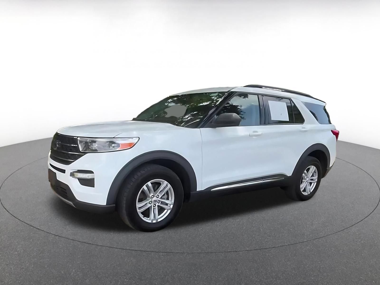 Thumbnail: 2023 Ford Explorer - 8