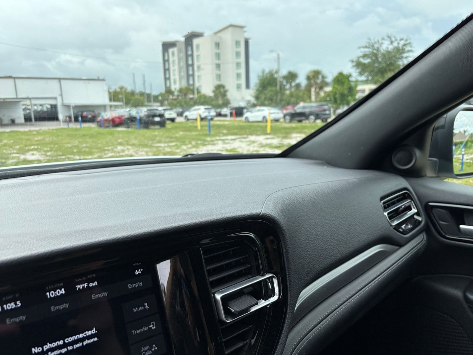 Thumbnail: 2023 Dodge Durango - 35