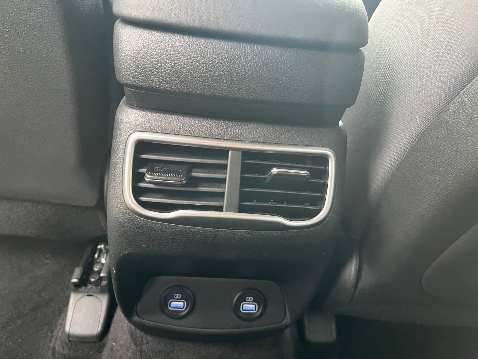 2023 Hyundai Santa Fe SEL 20