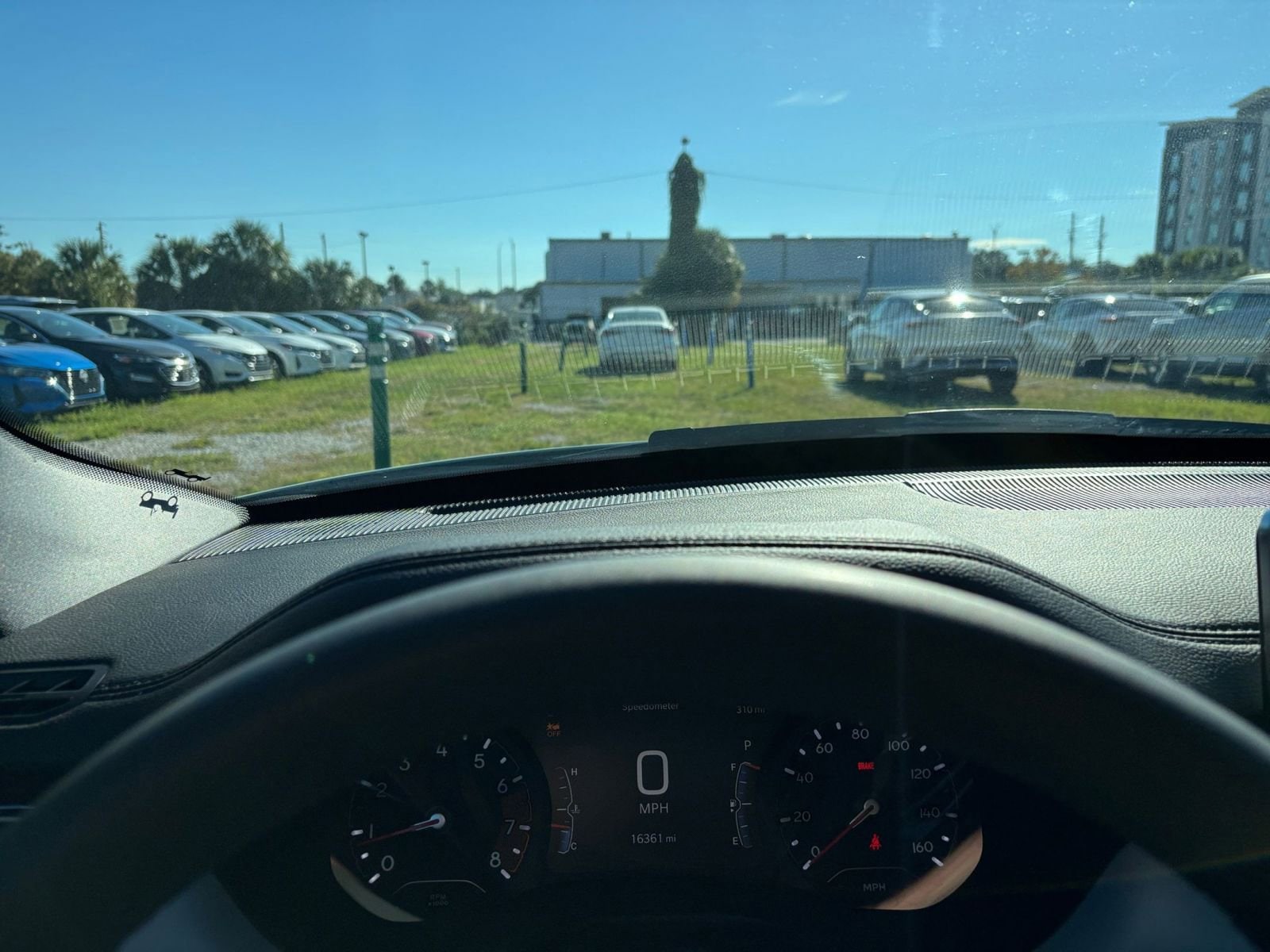 Thumbnail: 2025 Jeep Compass - 34