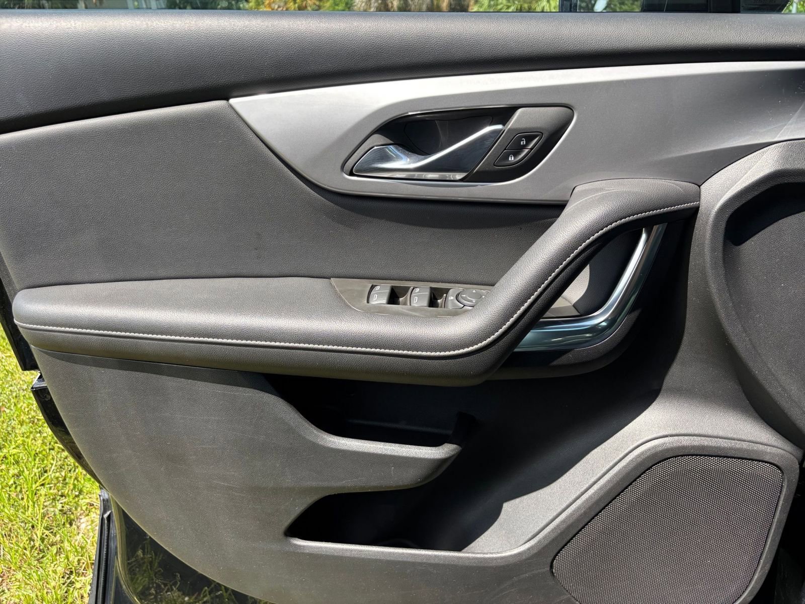 Thumbnail: 2023 Chevrolet Blazer - 16