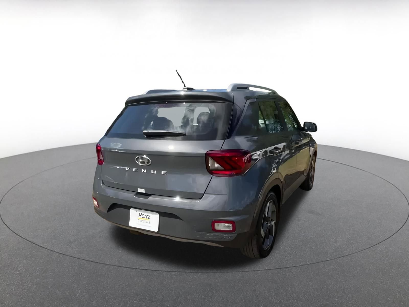 Thumbnail: 2025 Hyundai Venue - 22