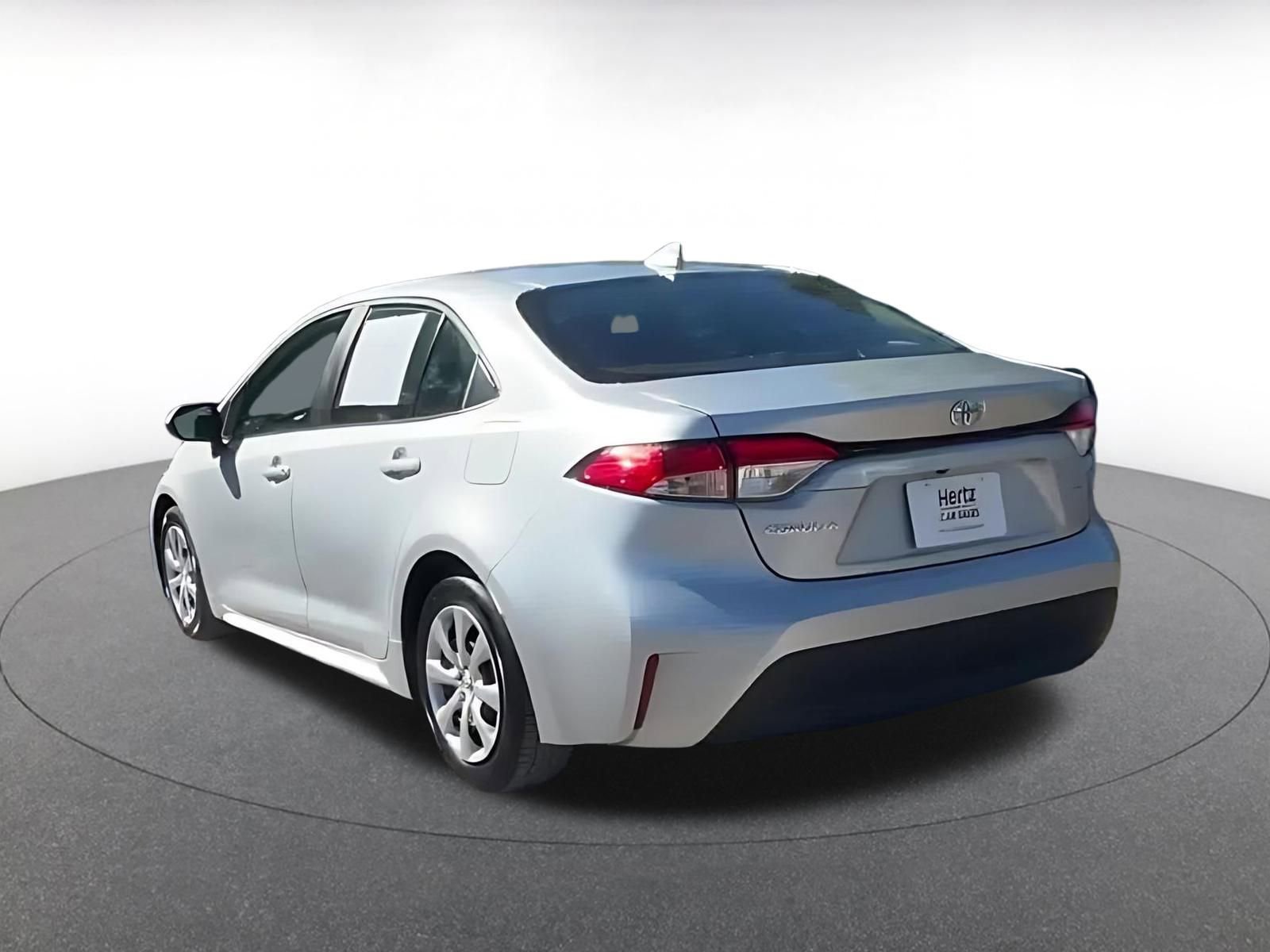 Thumbnail: 2025 Toyota Corolla - 11