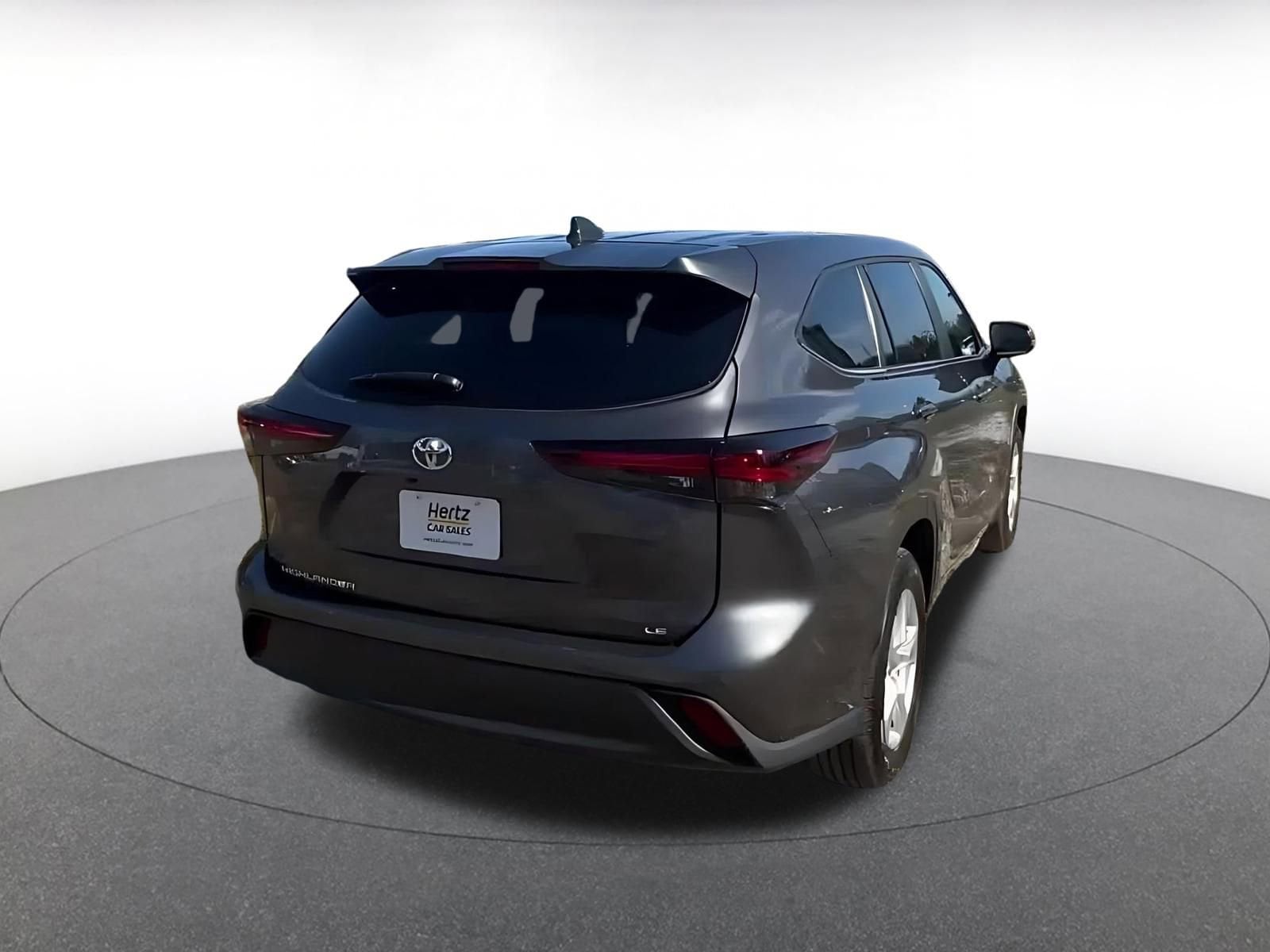 Thumbnail: 2025 Toyota Highlander - 14