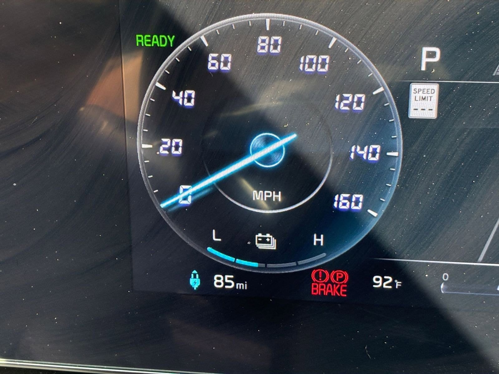 Thumbnail: 2023 Kia Niro - 18