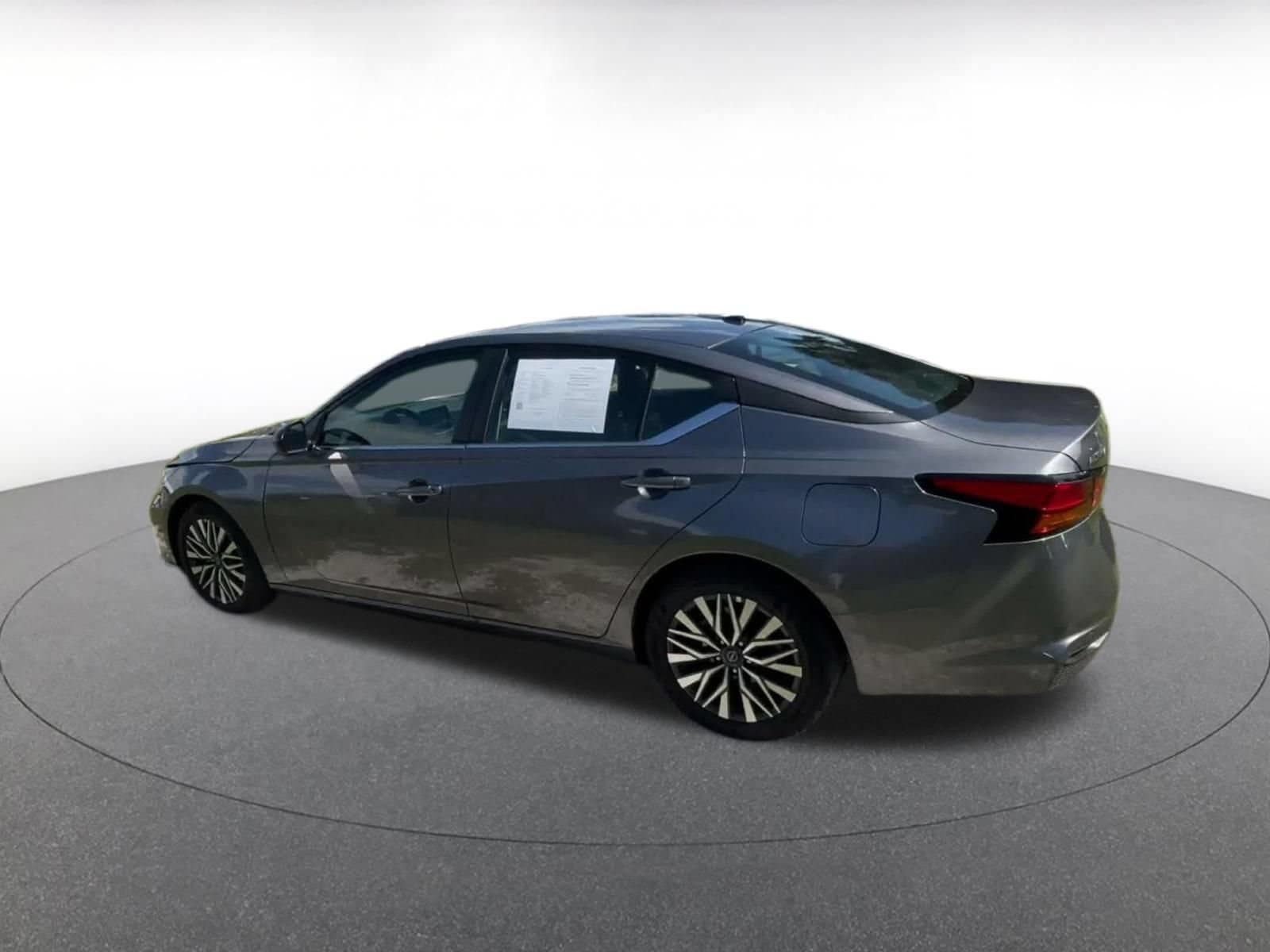 Thumbnail: 2026 Nissan Altima - 10