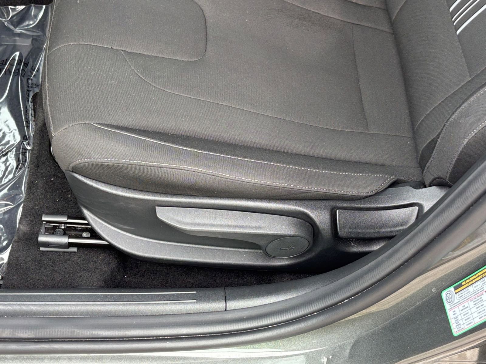 Thumbnail: 2025 Hyundai Elantra - 23