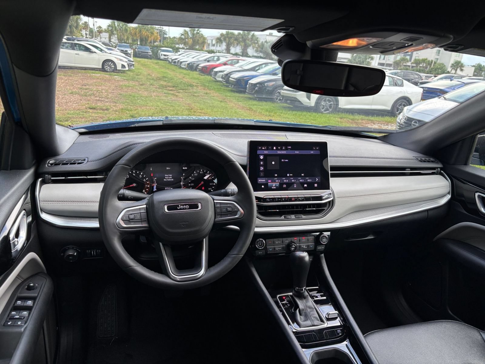 Thumbnail: 2025 Jeep Compass - 32