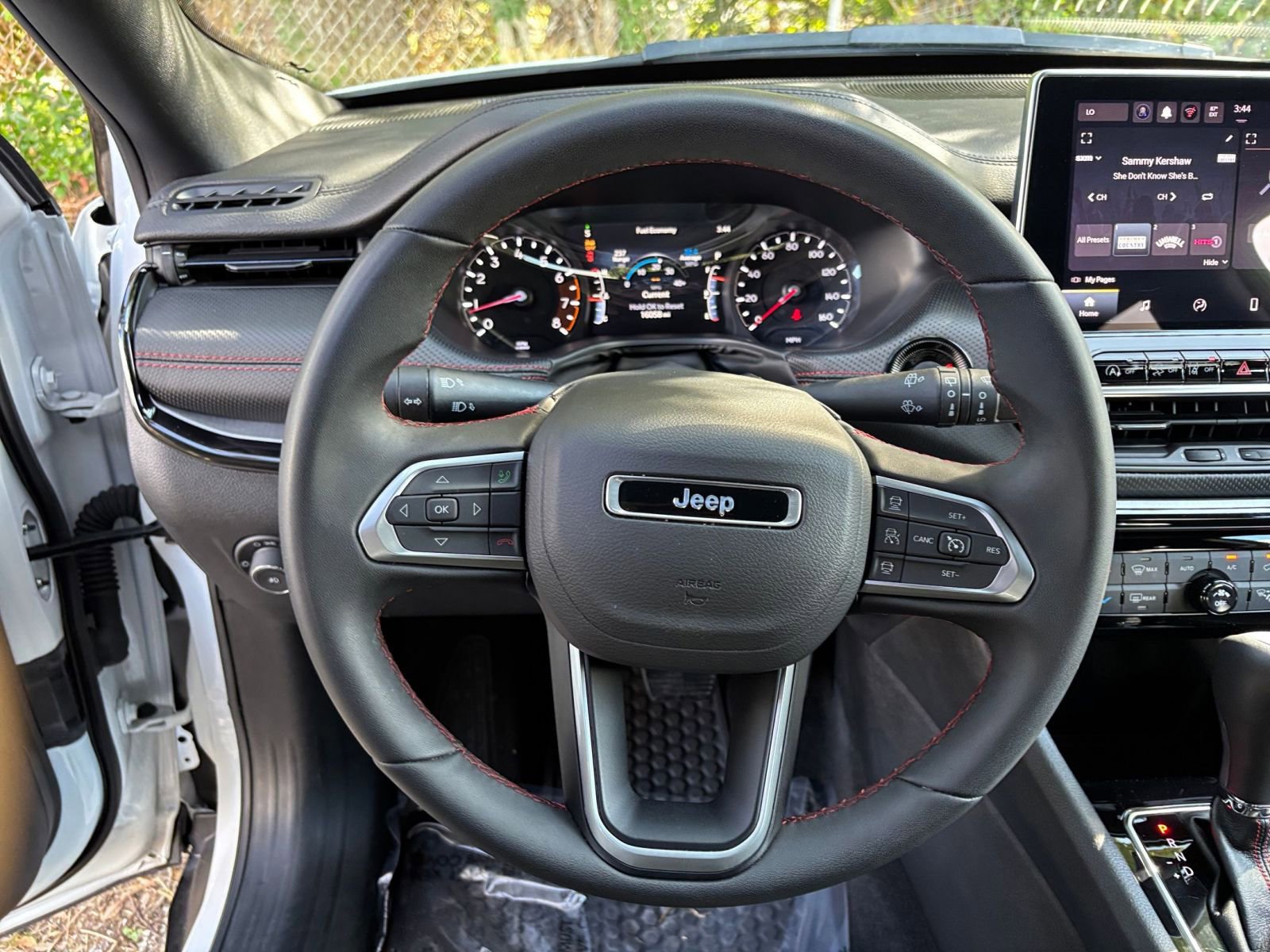 Thumbnail: 2025 Jeep Compass - 28