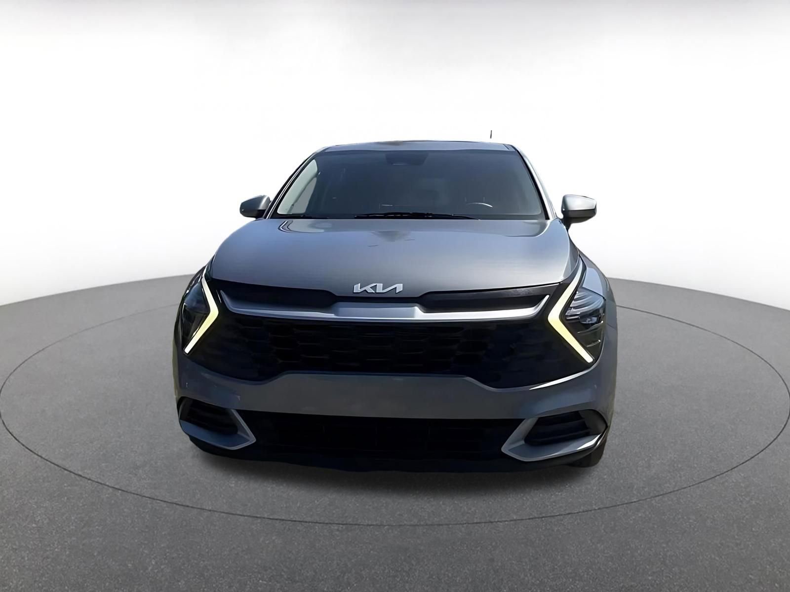 Thumbnail: 2025 Kia Sportage - 3