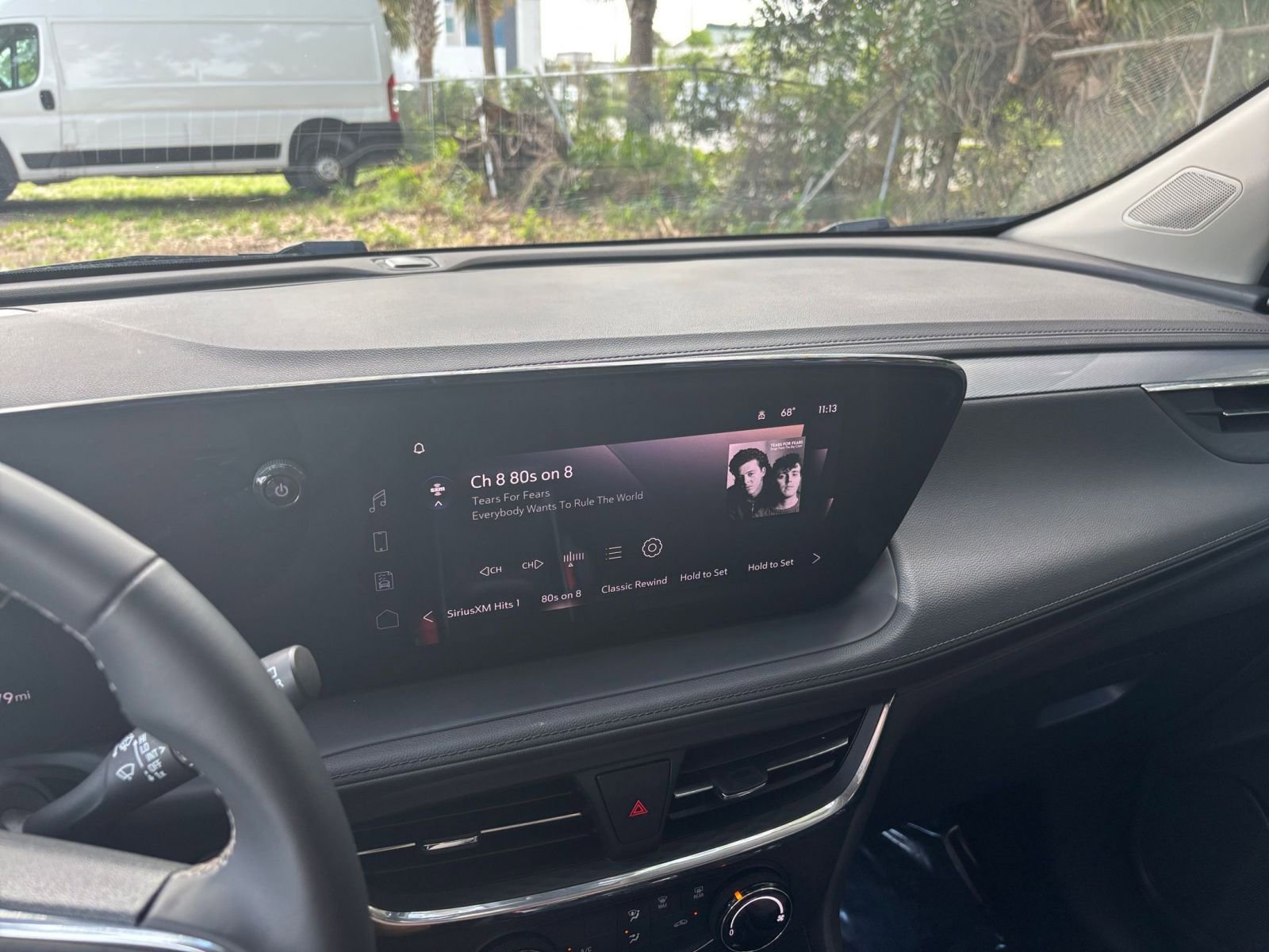 Thumbnail: 2025 Buick Encore GX - 21