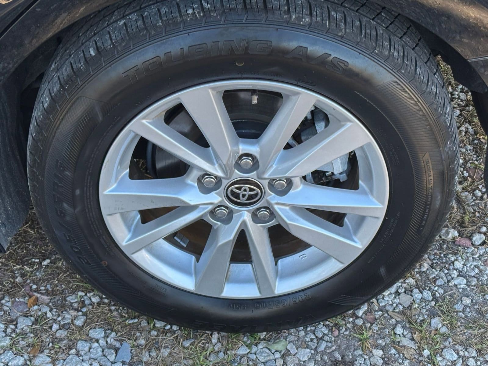 Thumbnail: 2025 Toyota Camry - 30