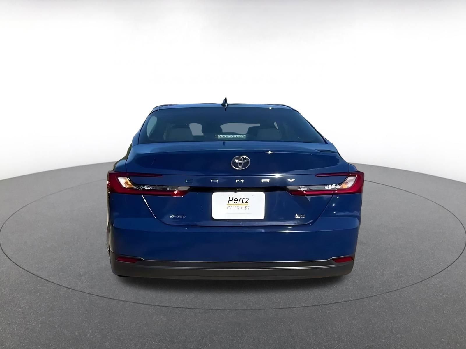 Thumbnail: 2025 Toyota Camry - 12