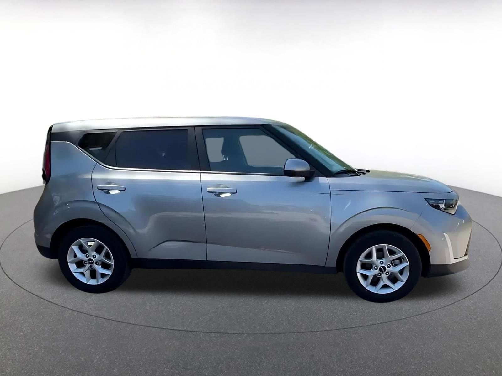 Thumbnail: 2025 Kia Soul - 16