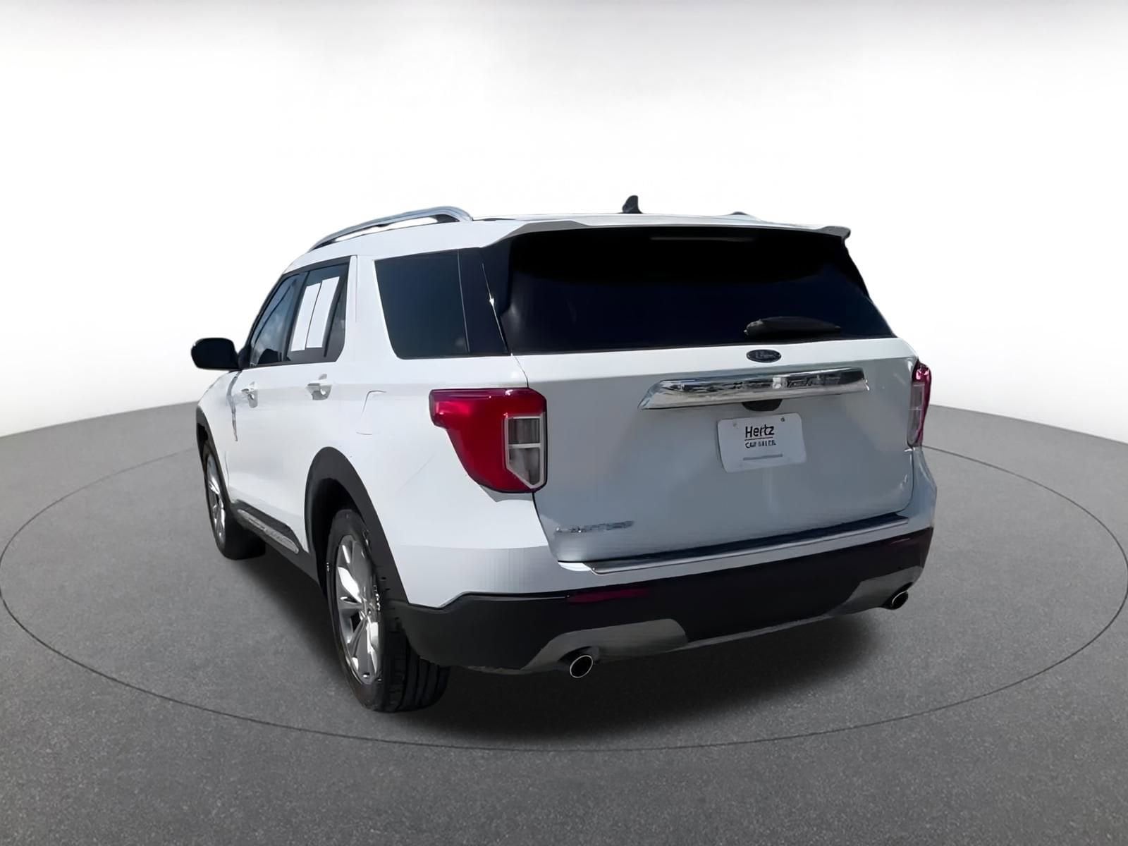 Thumbnail: 2023 Ford Explorer - 11