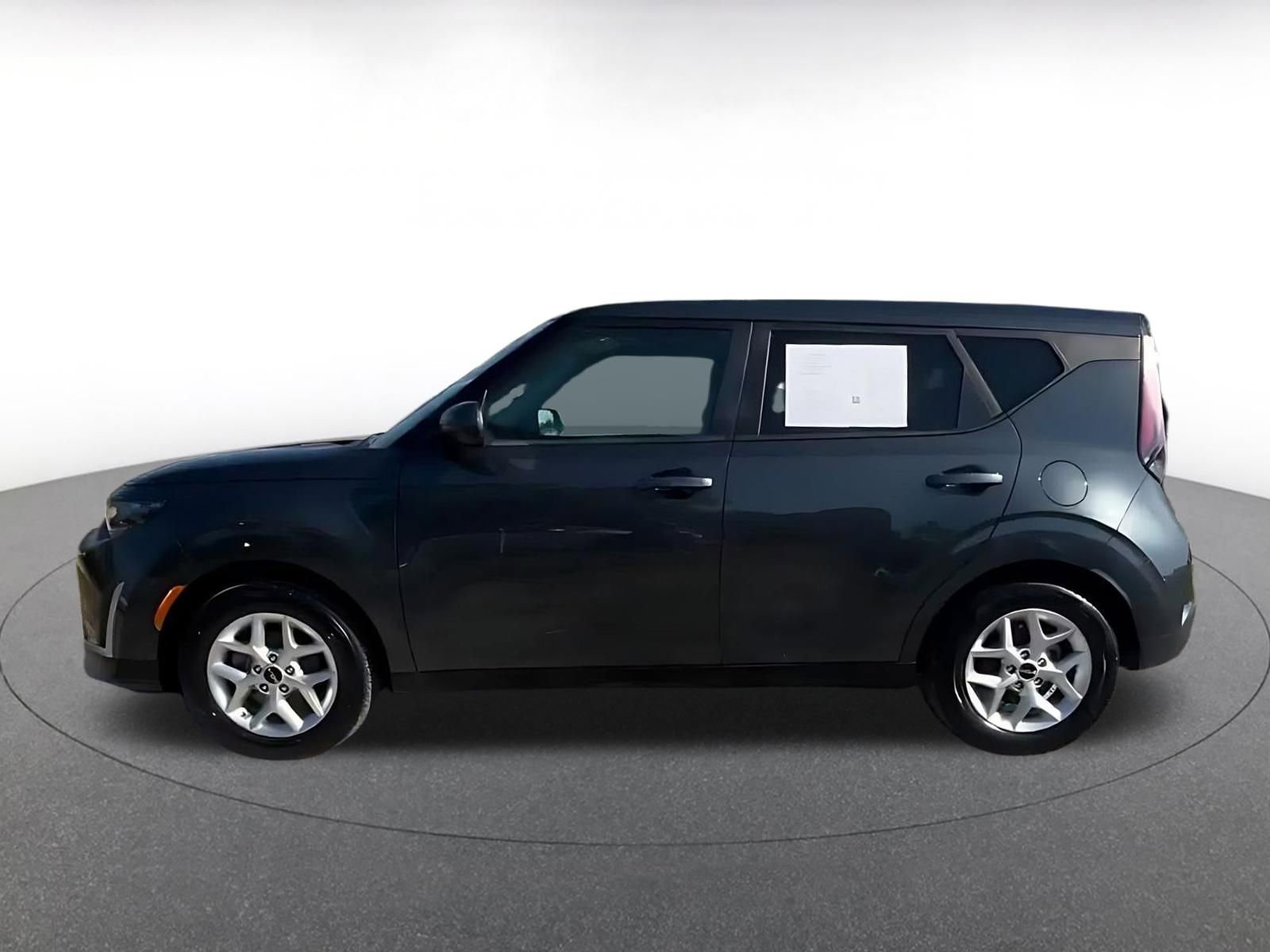 Thumbnail: 2025 Kia Soul - 9