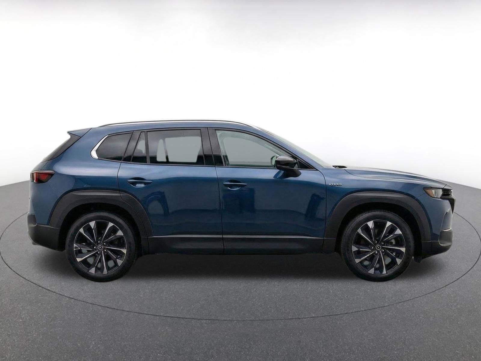 Thumbnail: 2025 Mazda CX-50 - 14
