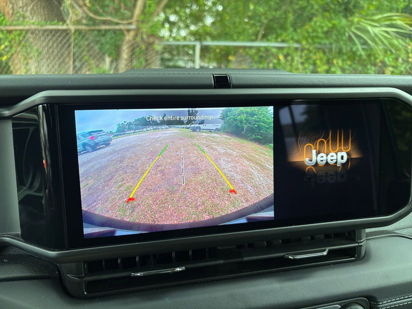 Thumbnail: 2025 Jeep Wrangler - 17