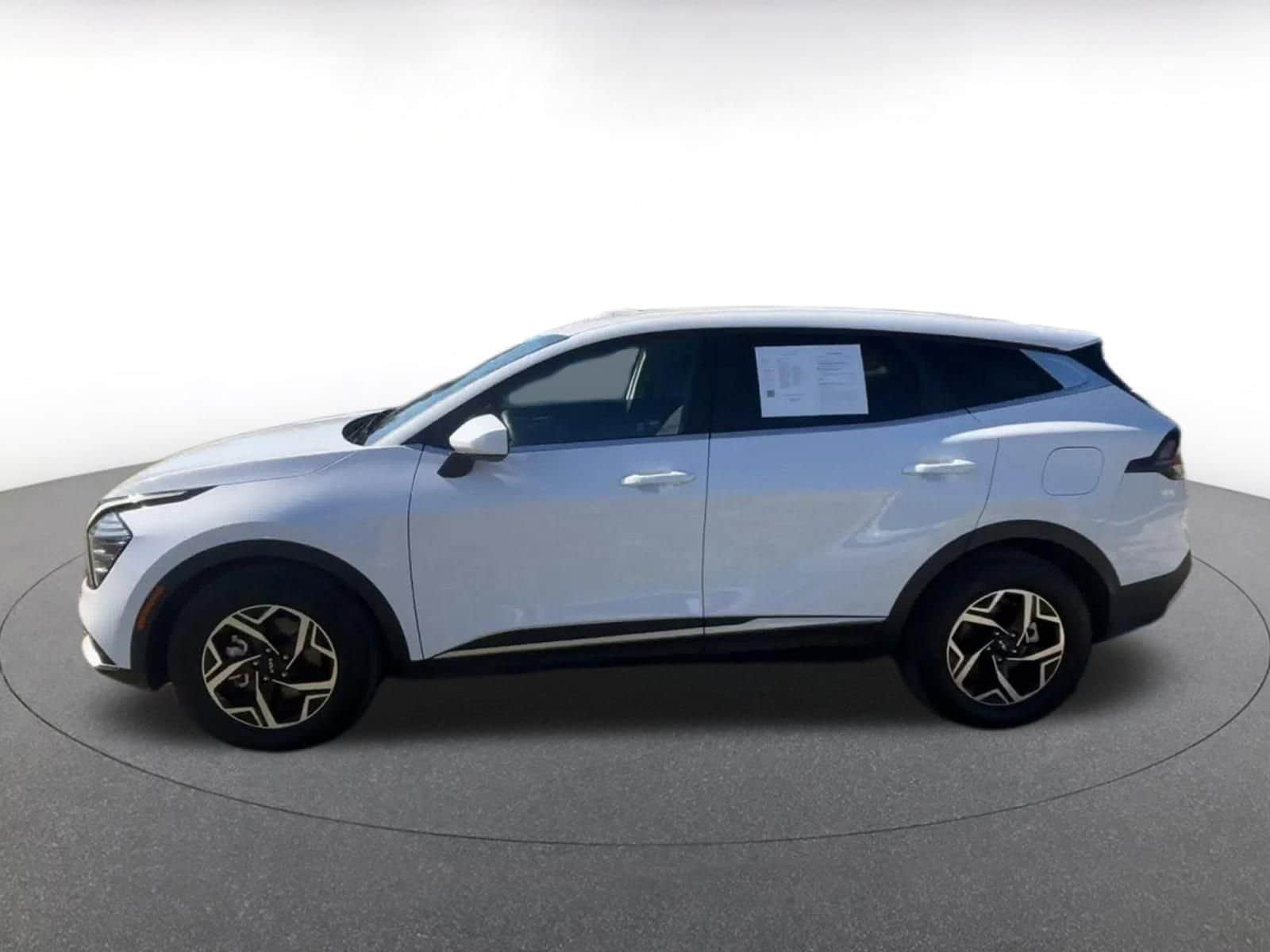 Thumbnail: 2025 Kia Sportage - 9