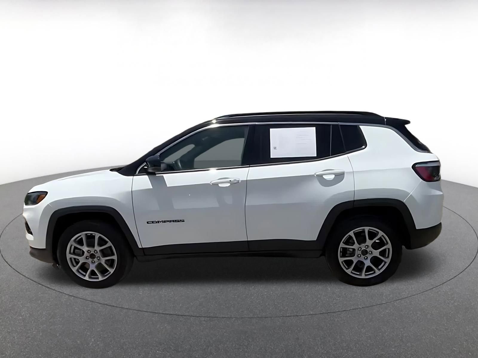 Thumbnail: 2025 Jeep Compass - 8