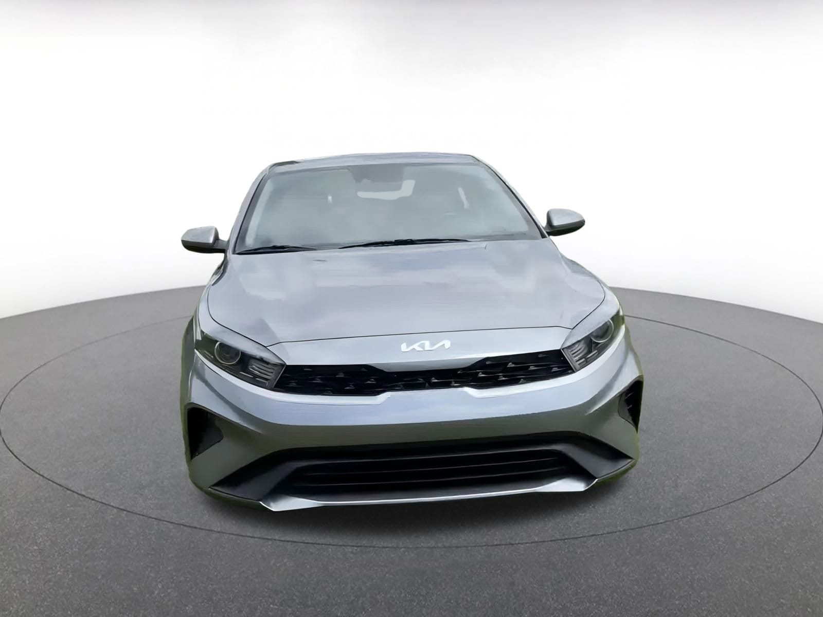 Thumbnail: 2024 Kia Forte - 5