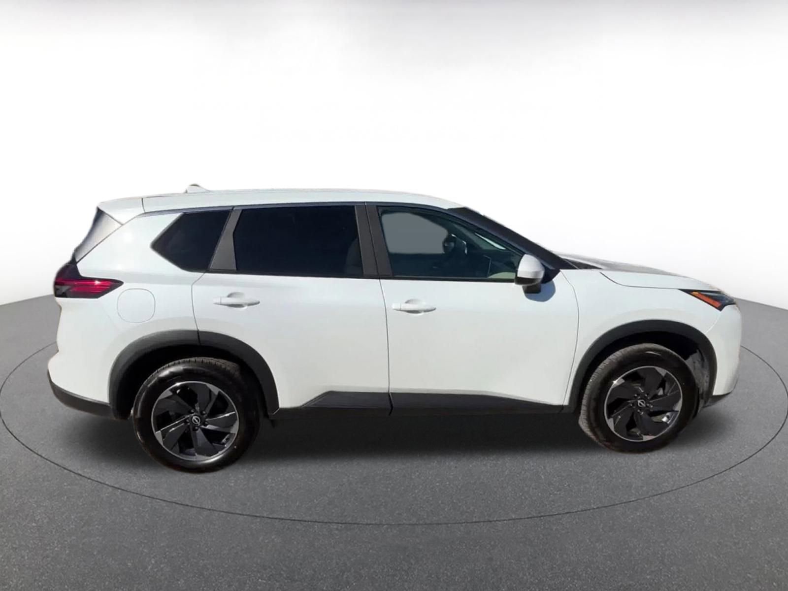 Thumbnail: 2025 Nissan Rogue - 16