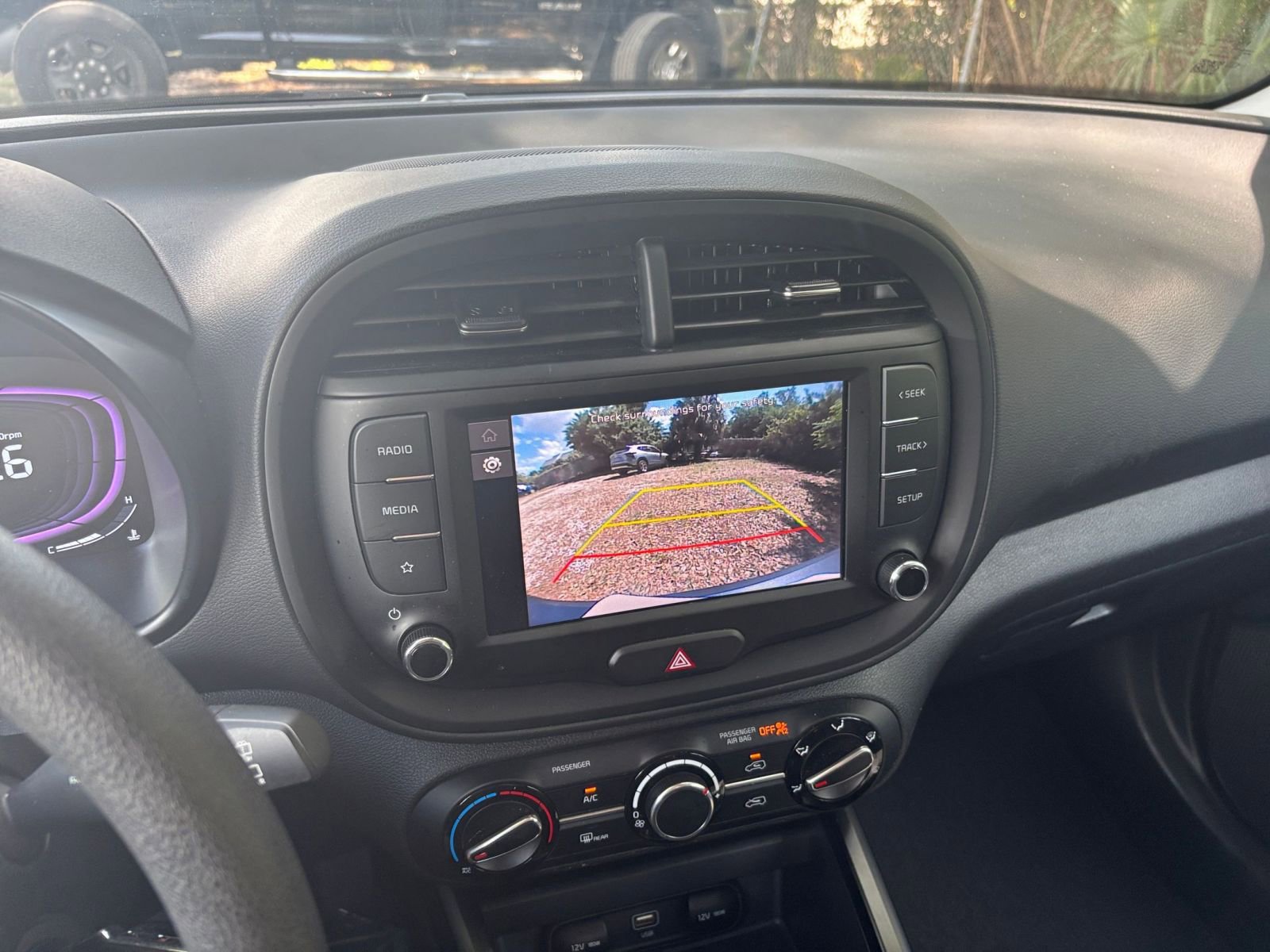 Thumbnail: 2025 Kia Soul - 24