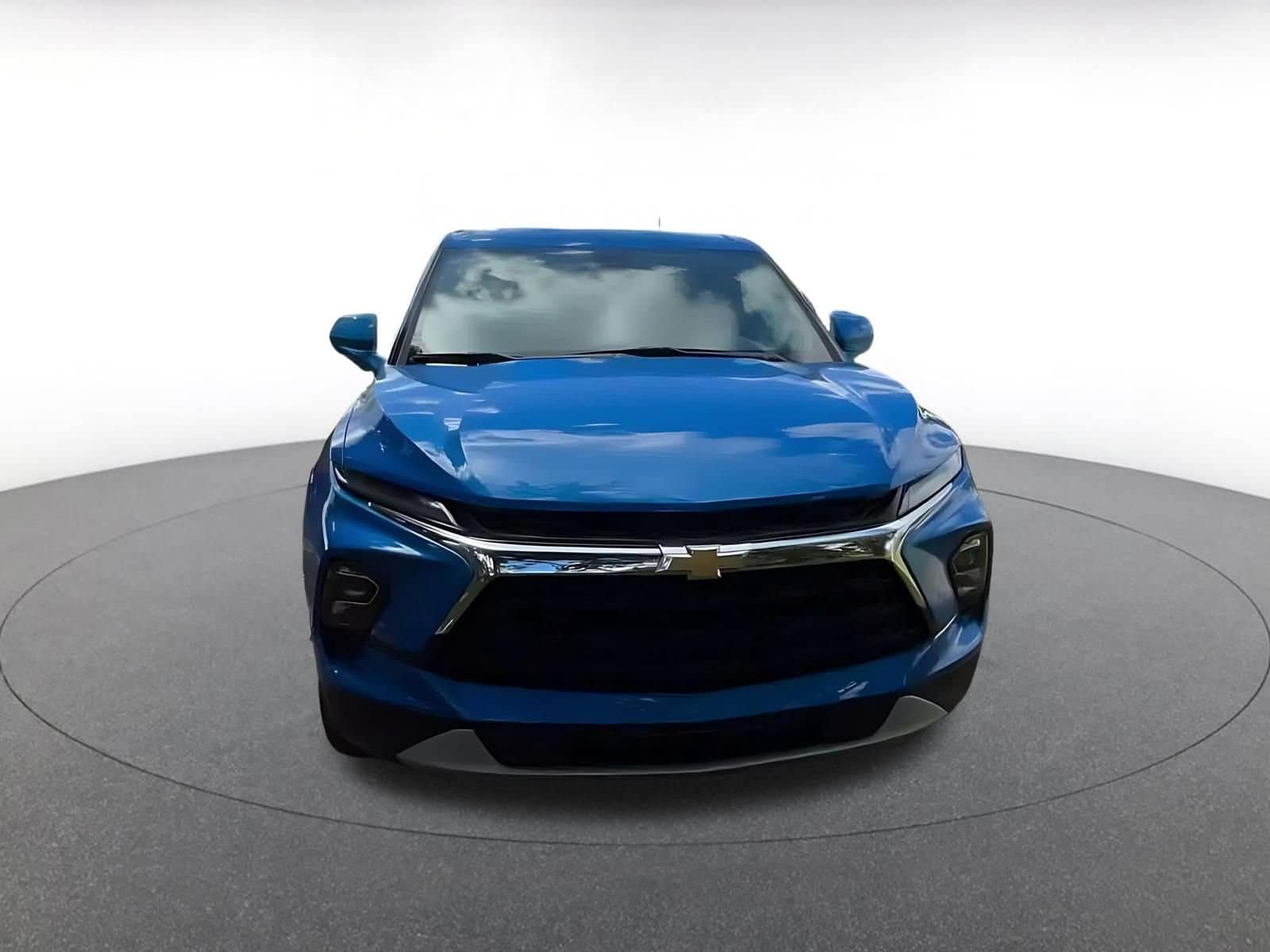 Thumbnail: 2025 Chevrolet Blazer - 4