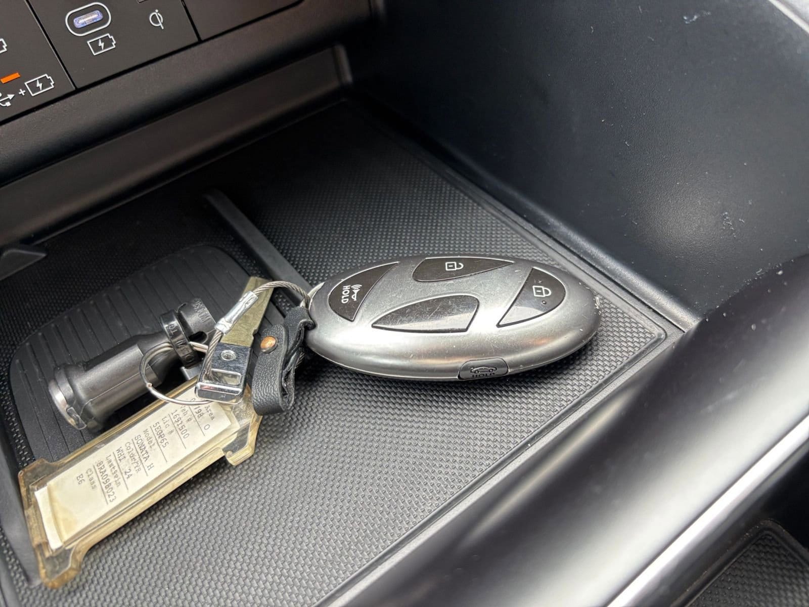 Thumbnail: 2024 Hyundai Sonata - 22