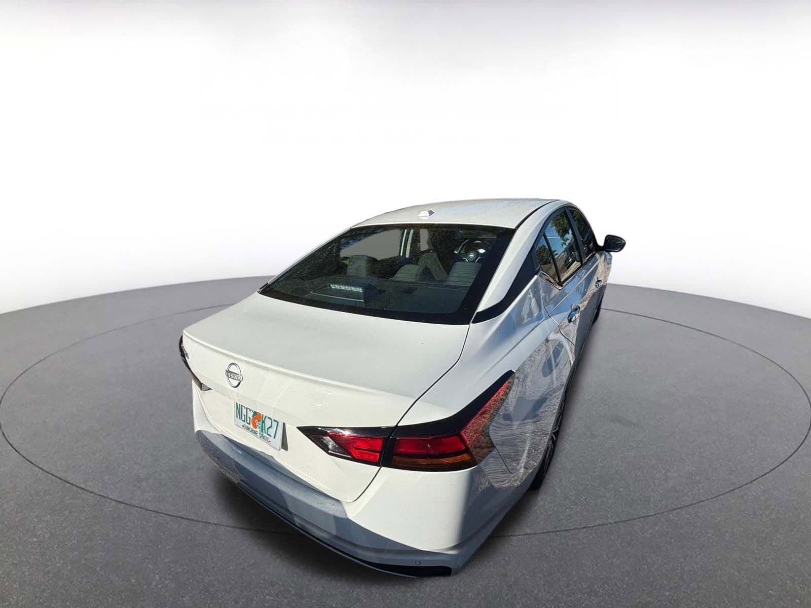 Thumbnail: 2025 Nissan Altima - 6