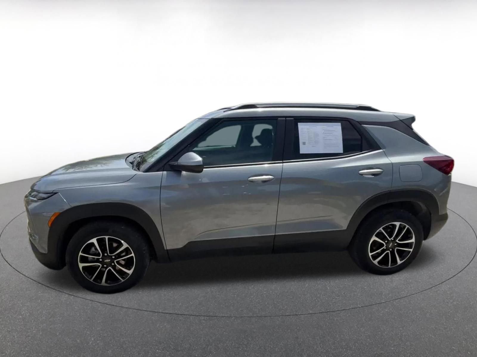 Thumbnail: 2025 Chevrolet TrailBlazer - 9