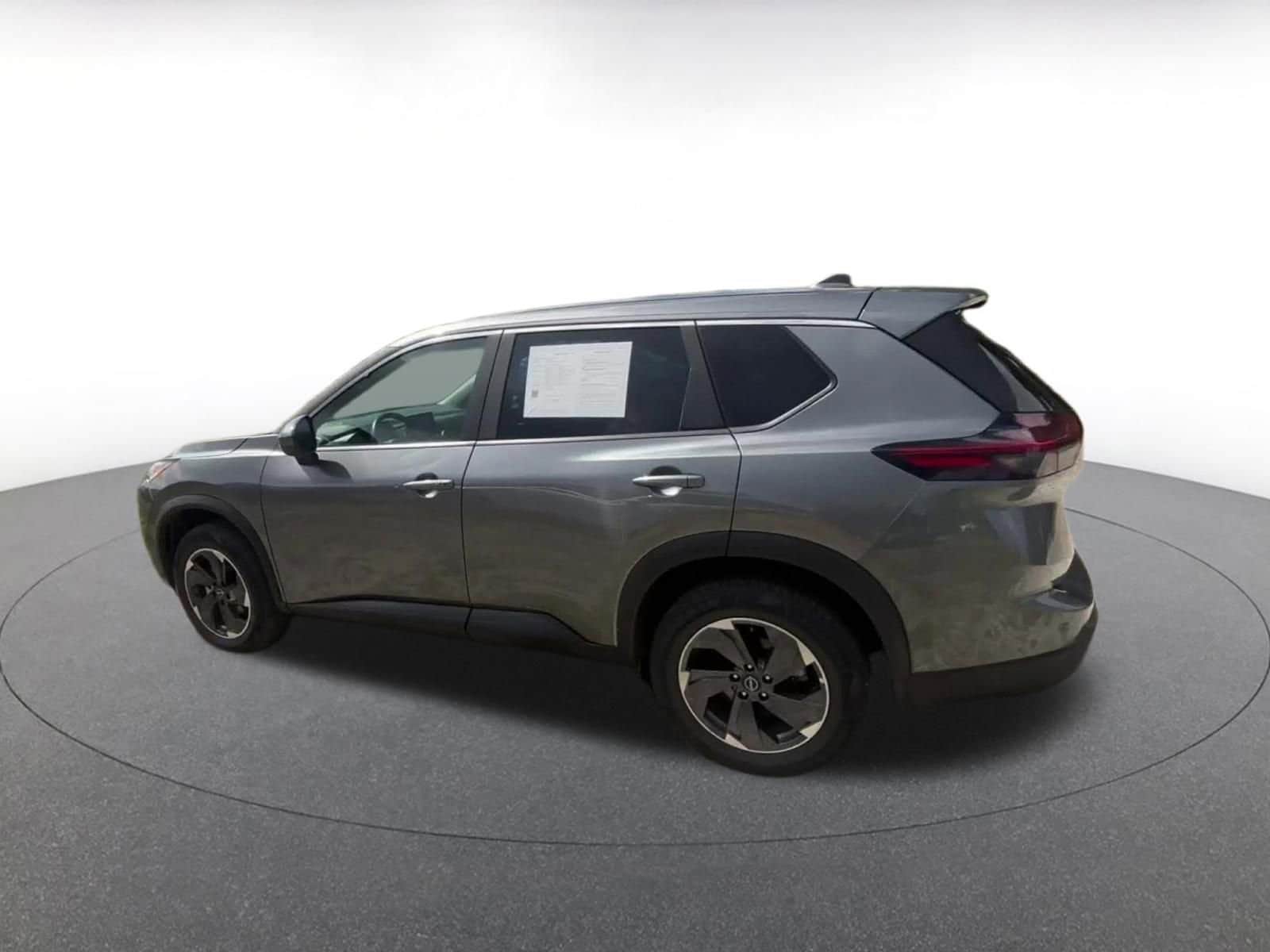 Thumbnail: 2025 Nissan Rogue - 10